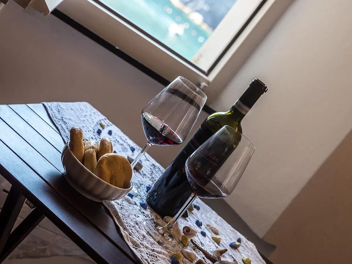 Arbanella Sea View Apartment Vernazza Italy